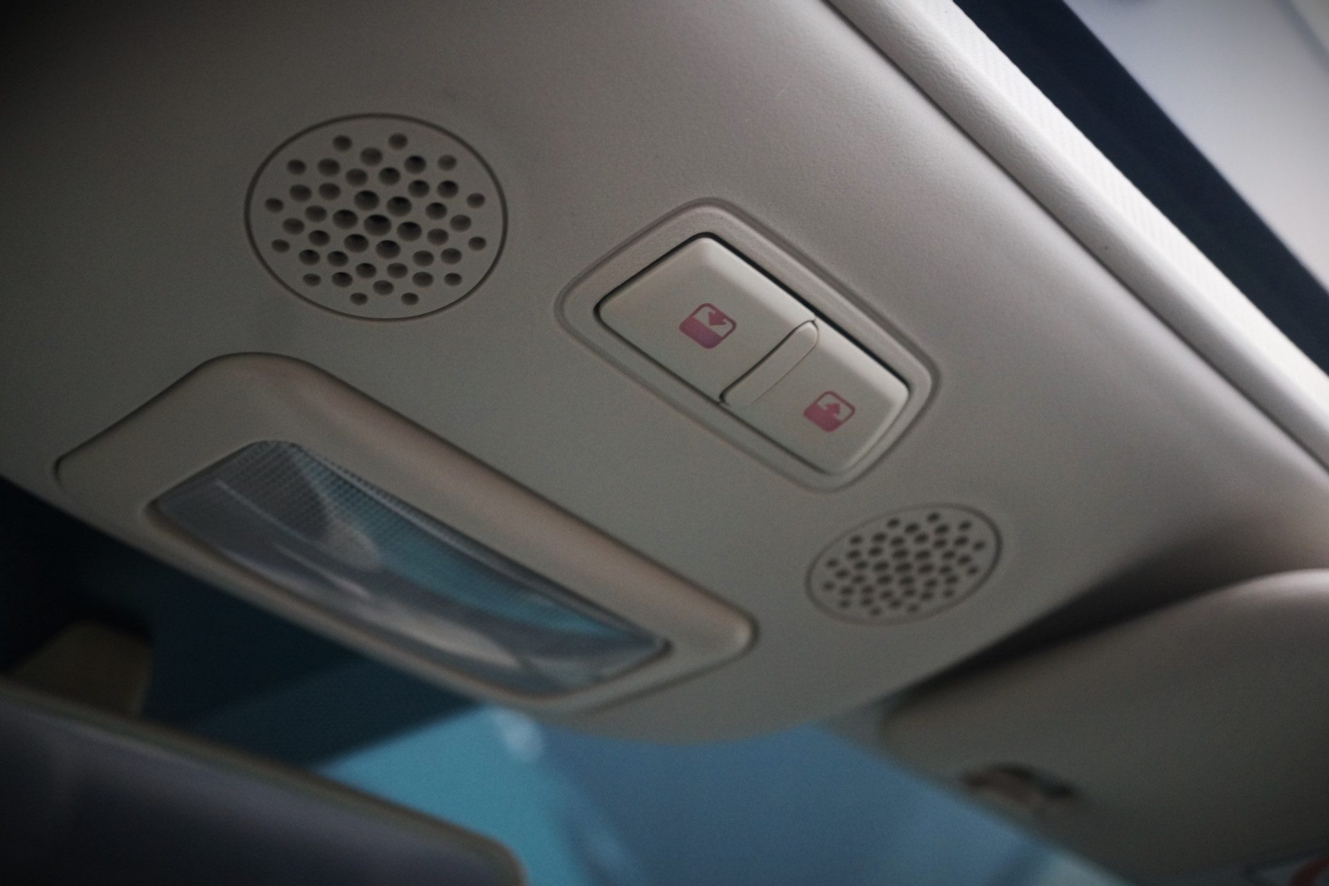 36010908-20.jpg