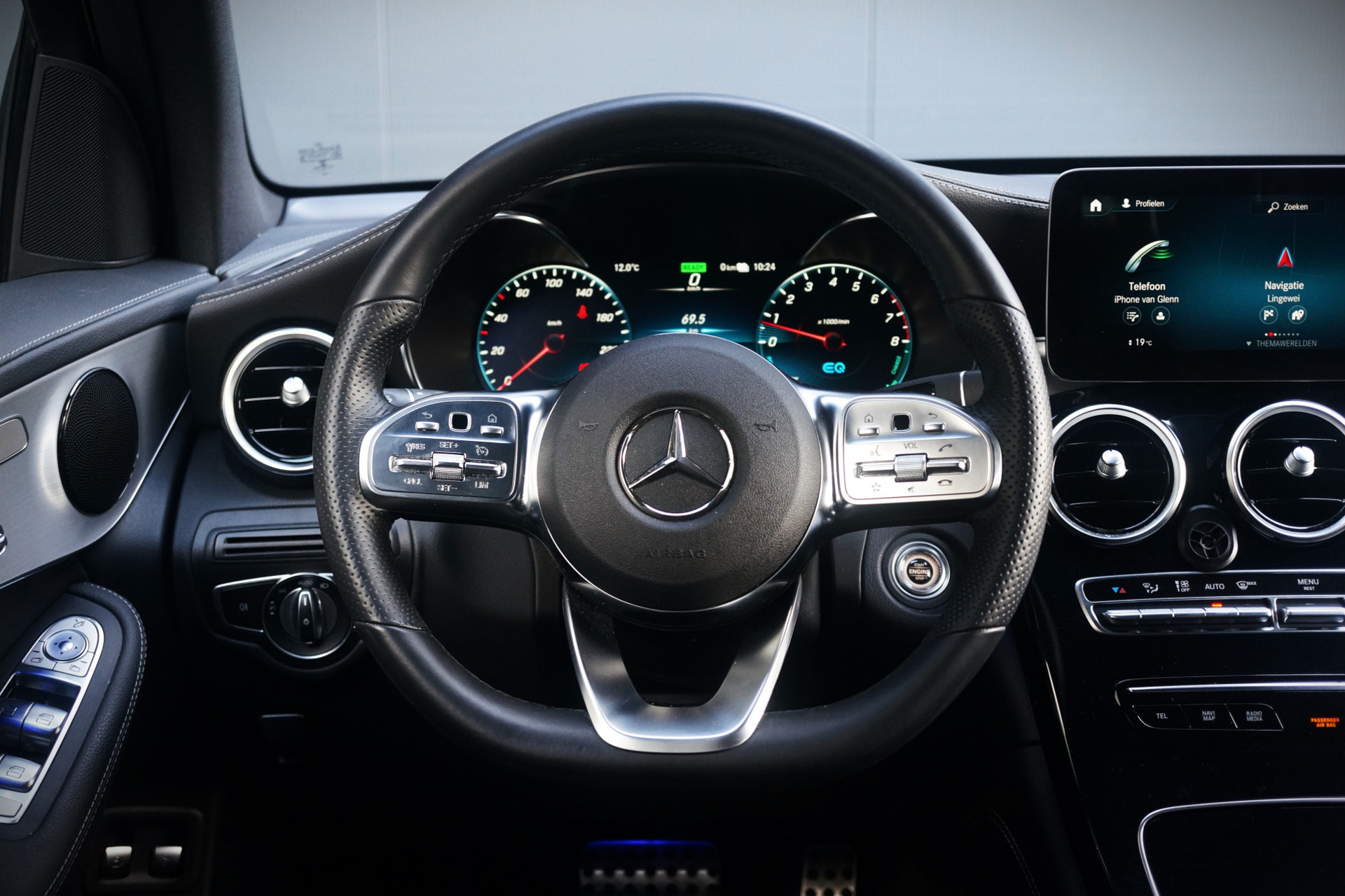 37857504-48.jpg