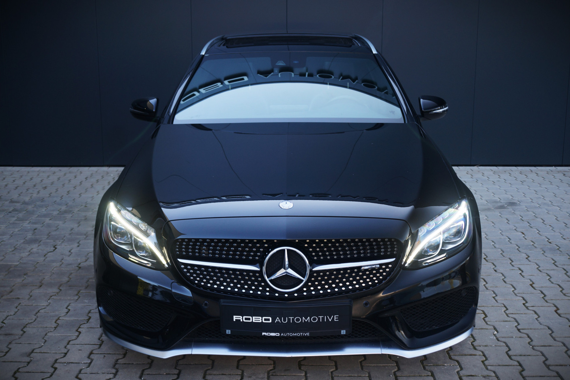38080041-9.jpg
